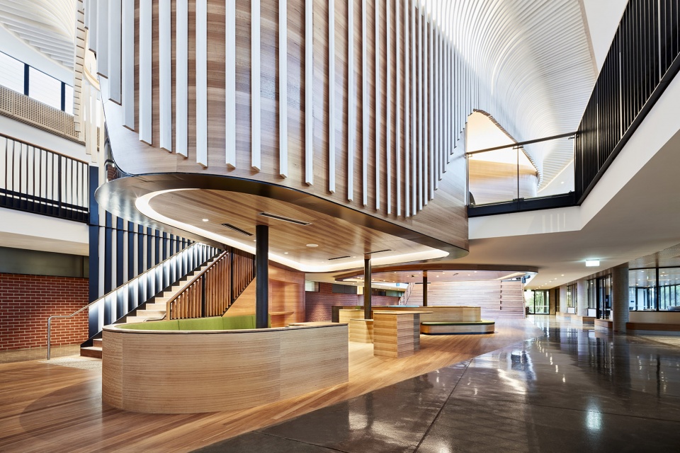 luther college middle school by cox architecture