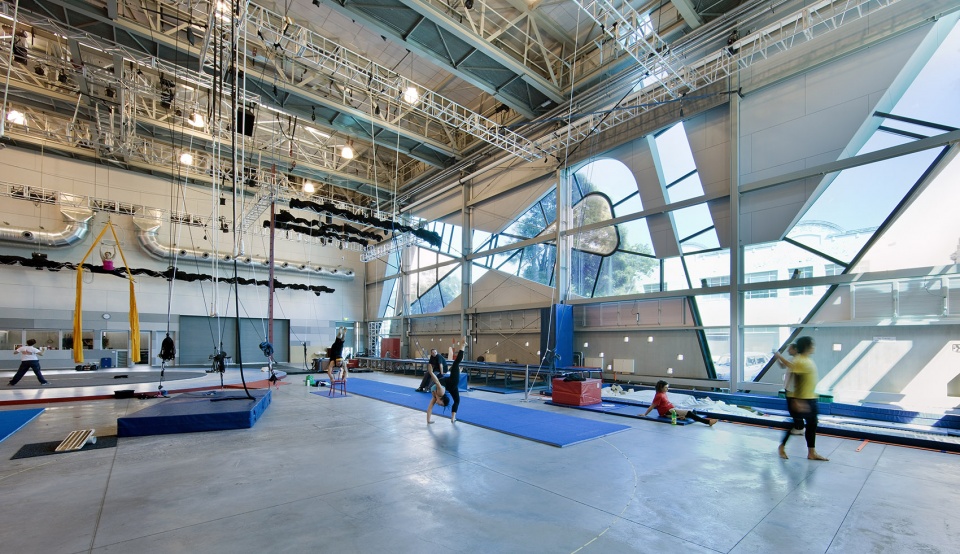 national institute of circus arts by cox architecture