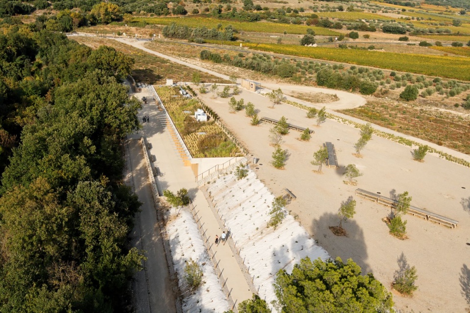 pont du diable by agence aps