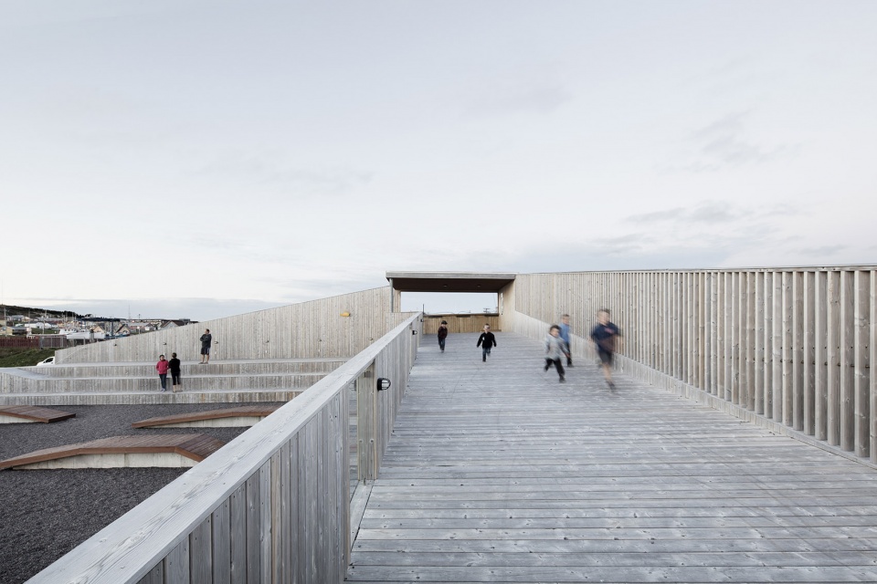 the place des gens de mer by bourgeois lechasseur architects