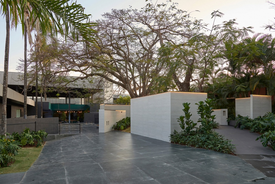 pavilhao sao geraldo by sainz arquitetura