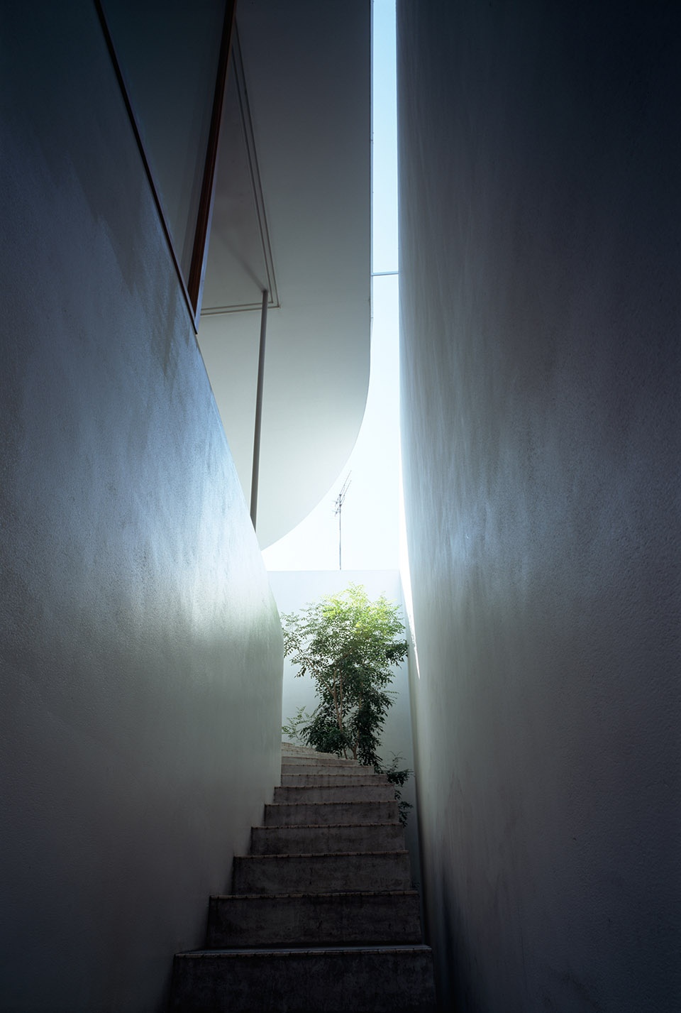 love house by takeshi hosaka architects