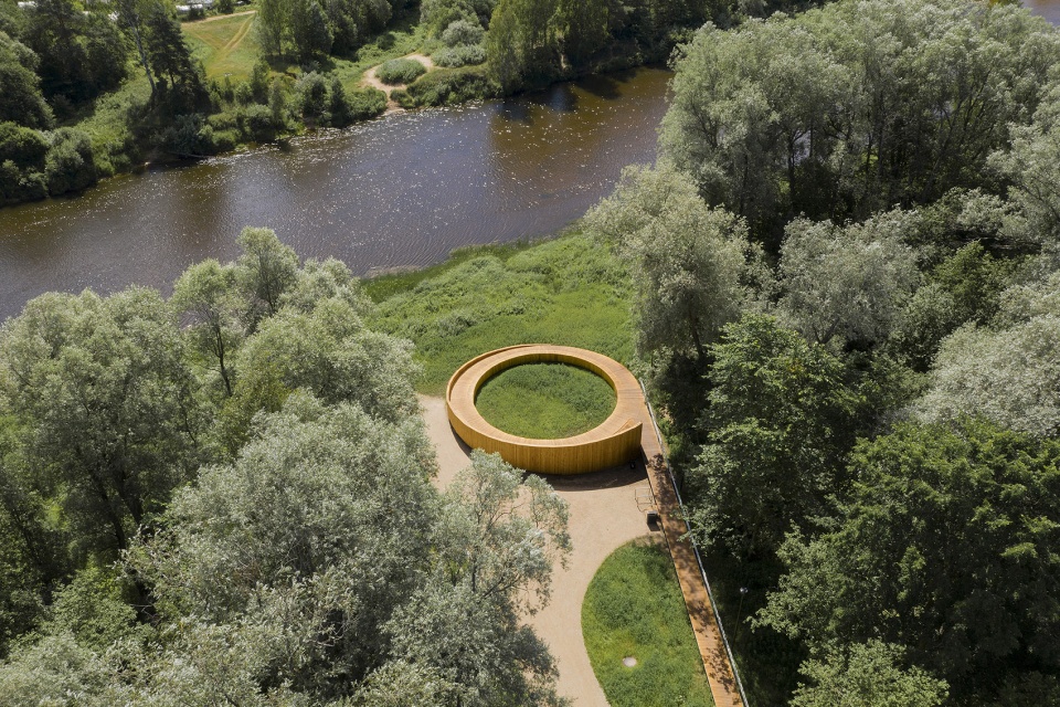 pedestrian path and view terrace in park of senses by didzis jaunzems architecture