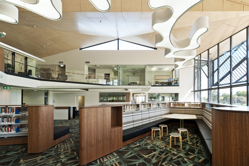plc learning resource centre by cox architecture