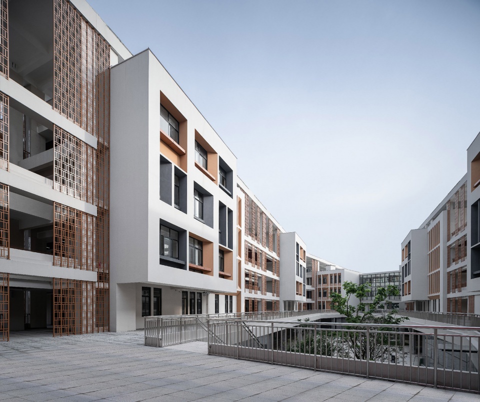ningbo vanke panhuo experimental middle school china by urban architecture