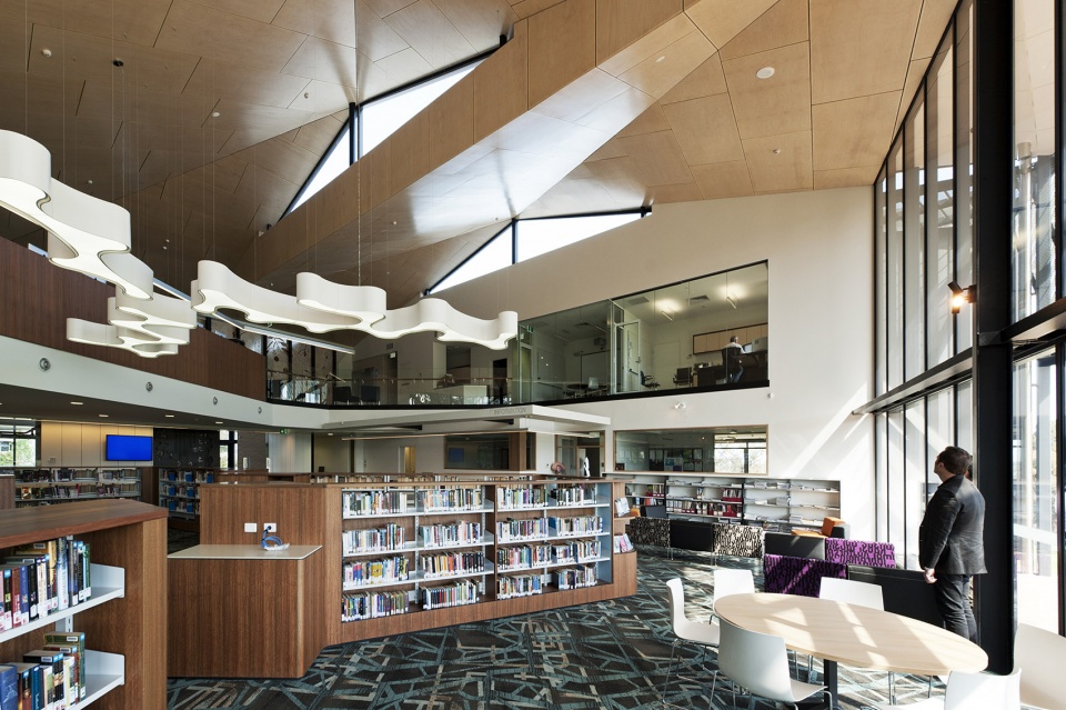 plc learning resource centre by cox architecture