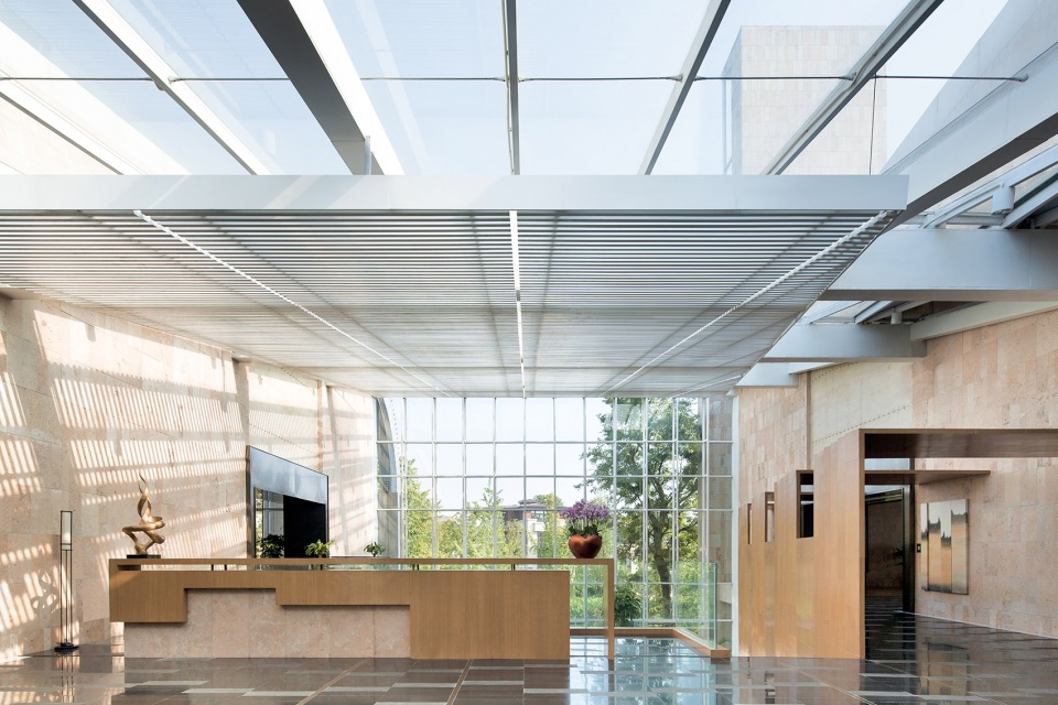 creek clubhouse china by steinberg hart