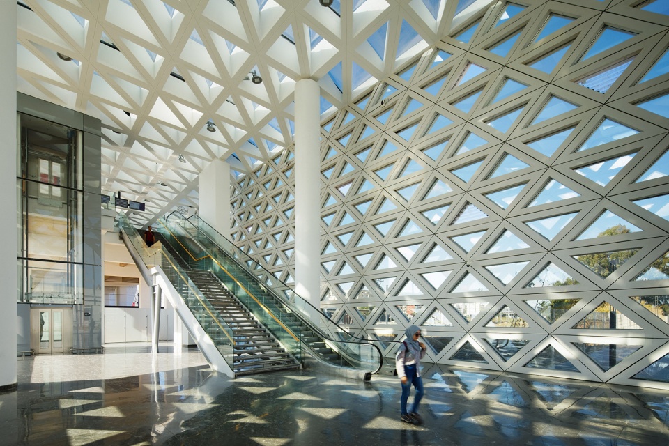 high speed train station kenitra by silvio dascia architecture omar kobbite architects