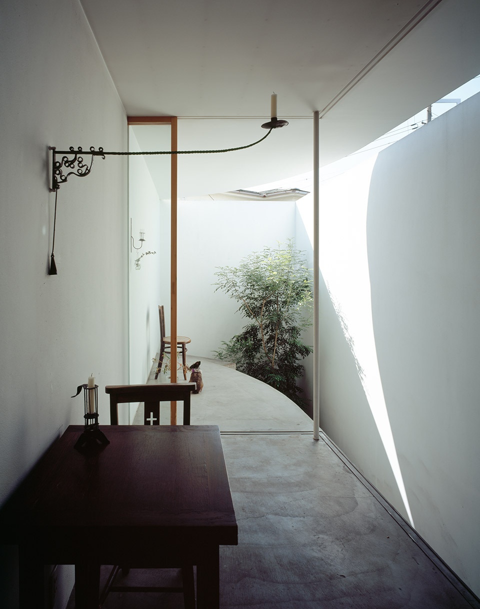 love house by takeshi hosaka architects