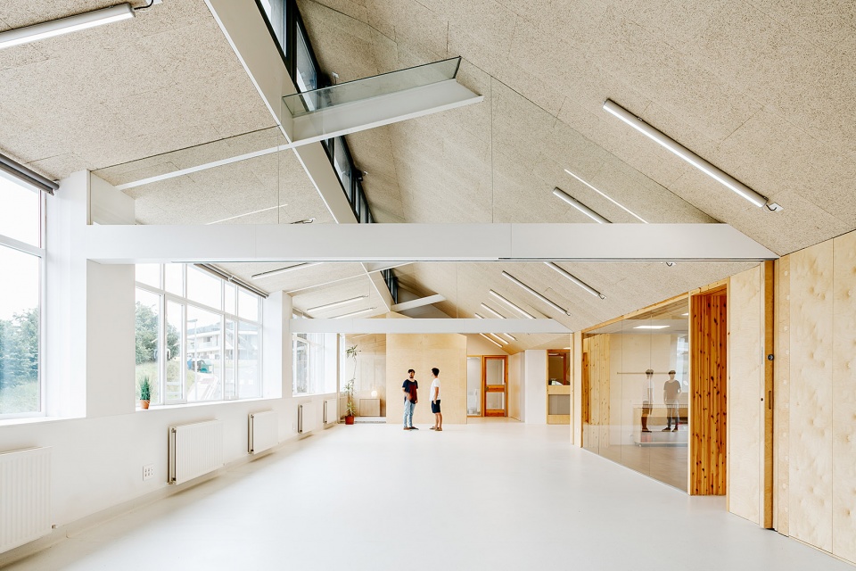 rehabilitation and extension of the lkastola kurutziaga in durango by ele arkitektura jesus angel landia architect