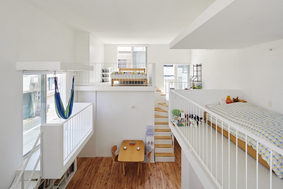 balcony house by takeshi hosaka architects