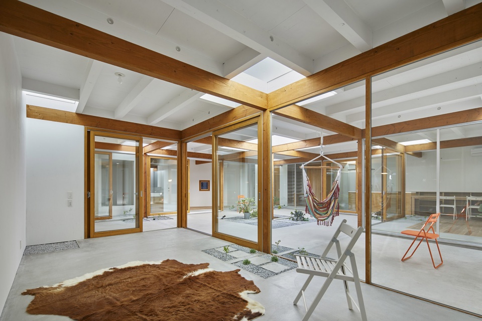 house in kozukue by takeshi hosaka architects
