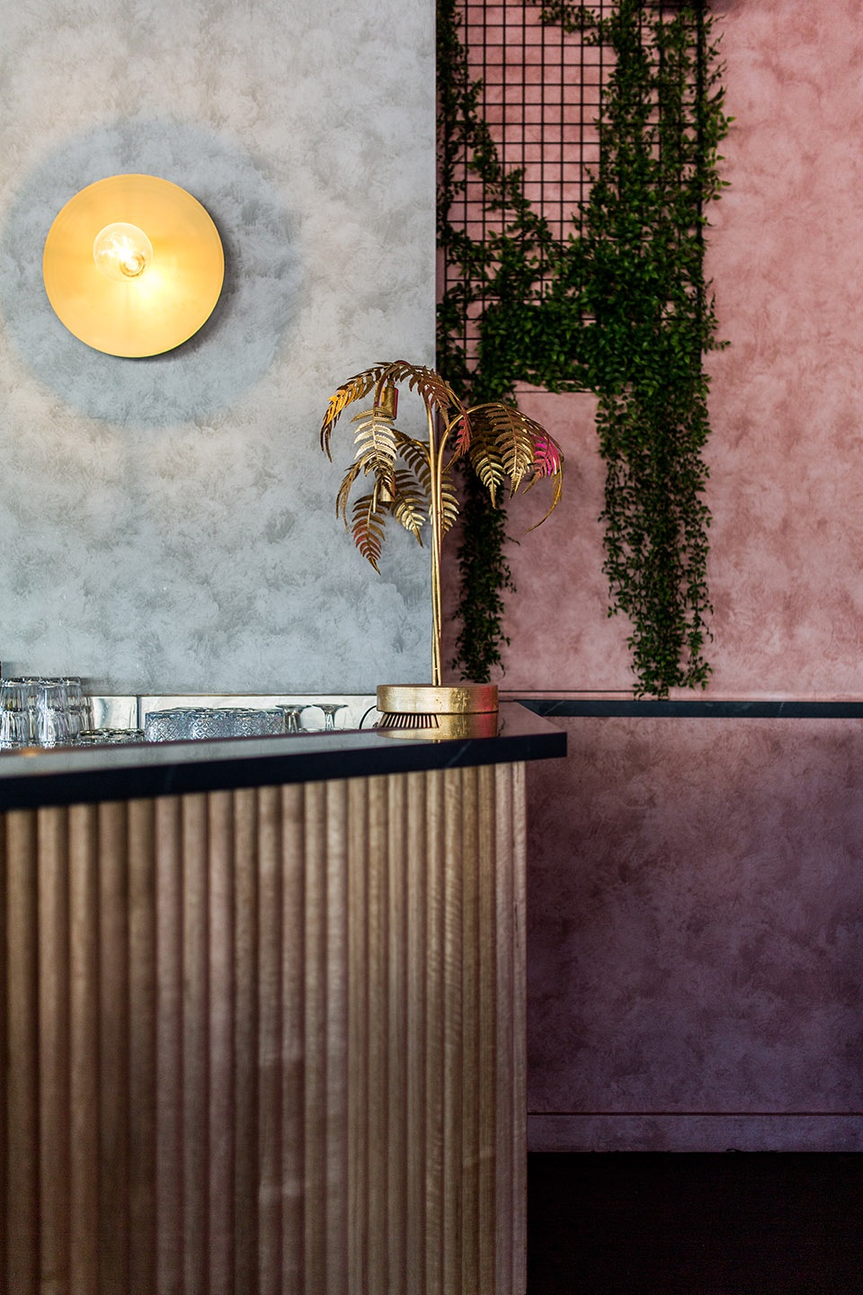 joker thief by fabric architecture