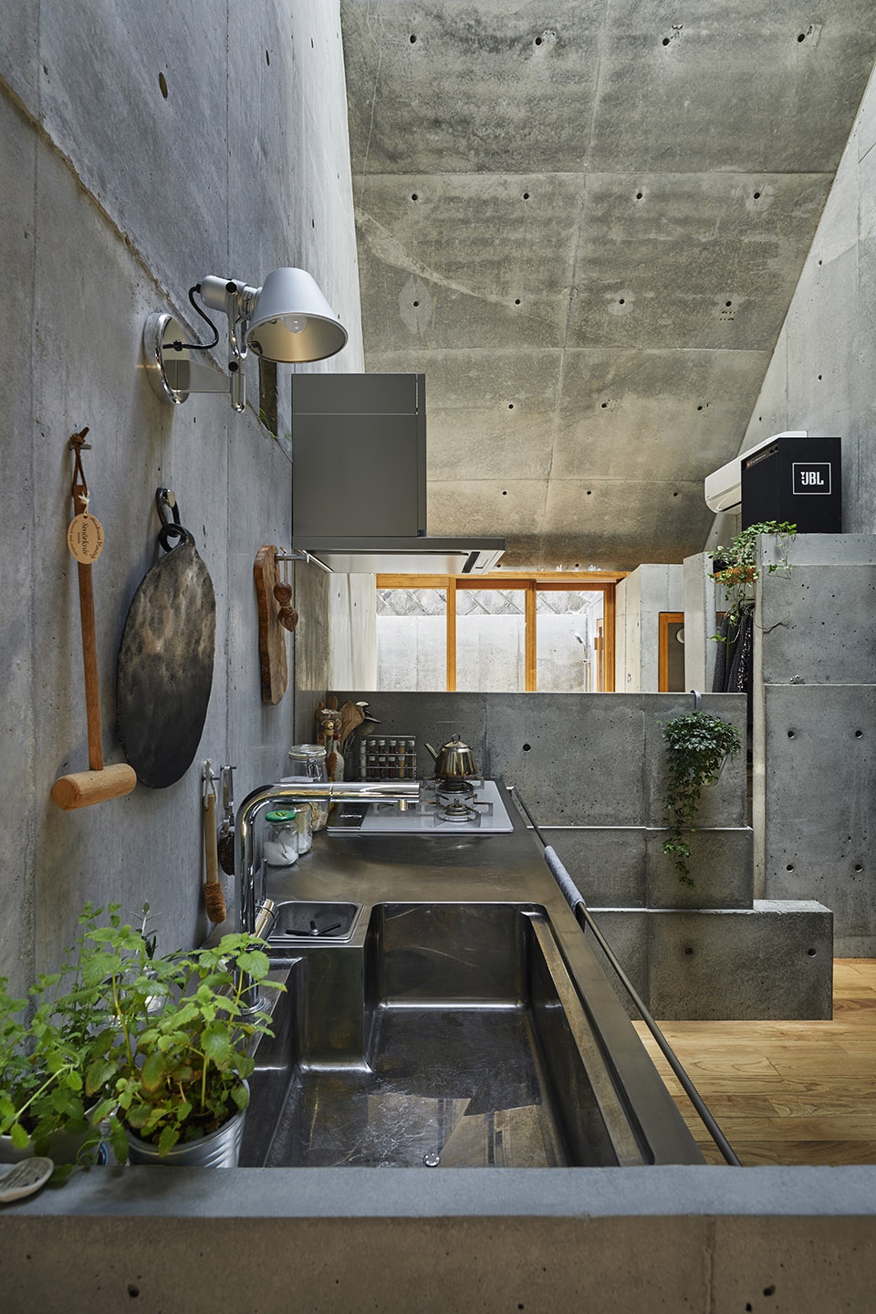 lovelove house by takeshi hosaka architects