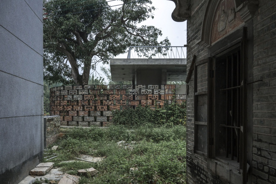 public toilet in zuzhai village china by cns