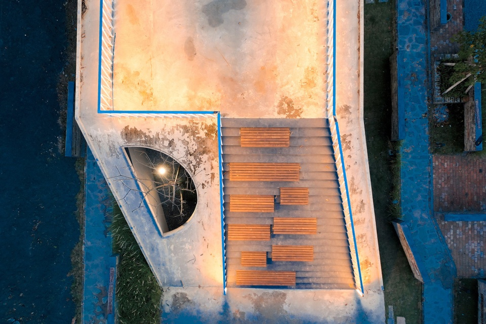 public toilet in zuzhai village china by cns
