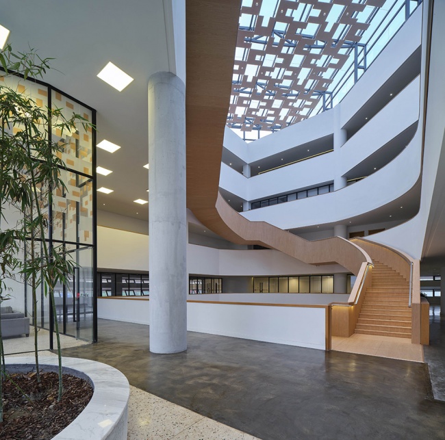 huateng headquarters china by leeko studio