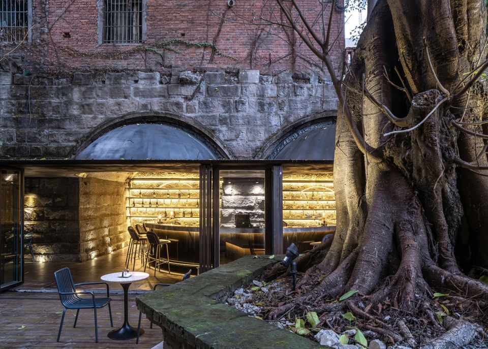 jixuting bar china by qing studio
