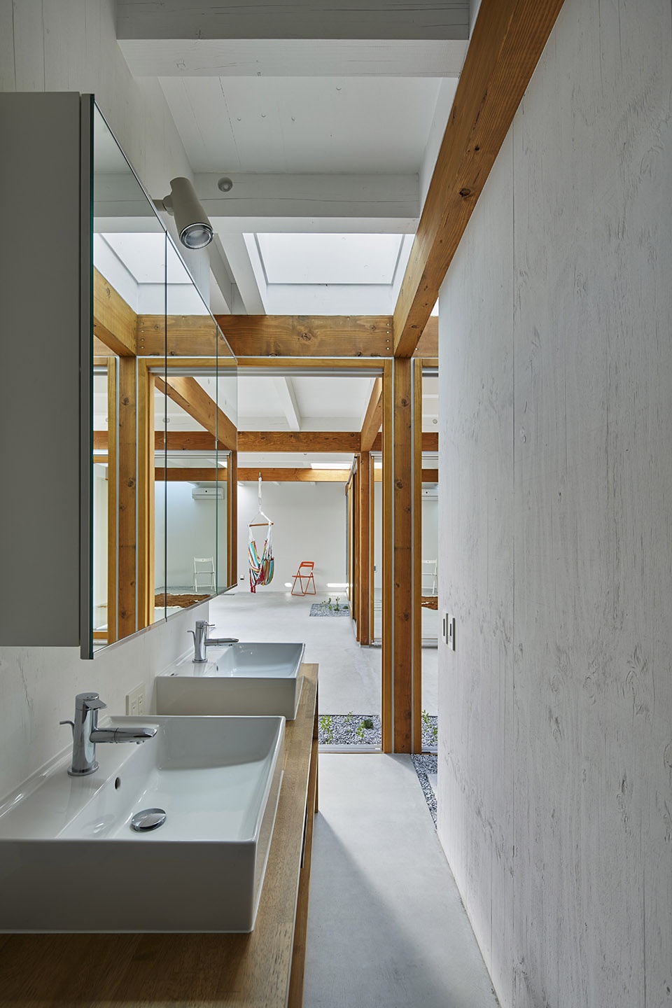 house in kozukue by takeshi hosaka architects