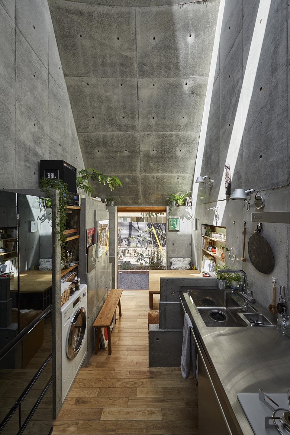lovelove house by takeshi hosaka architects