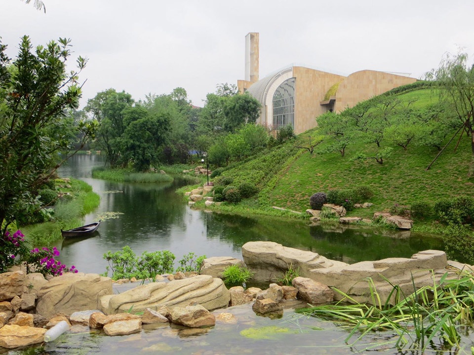 creek clubhouse china by steinberg hart
