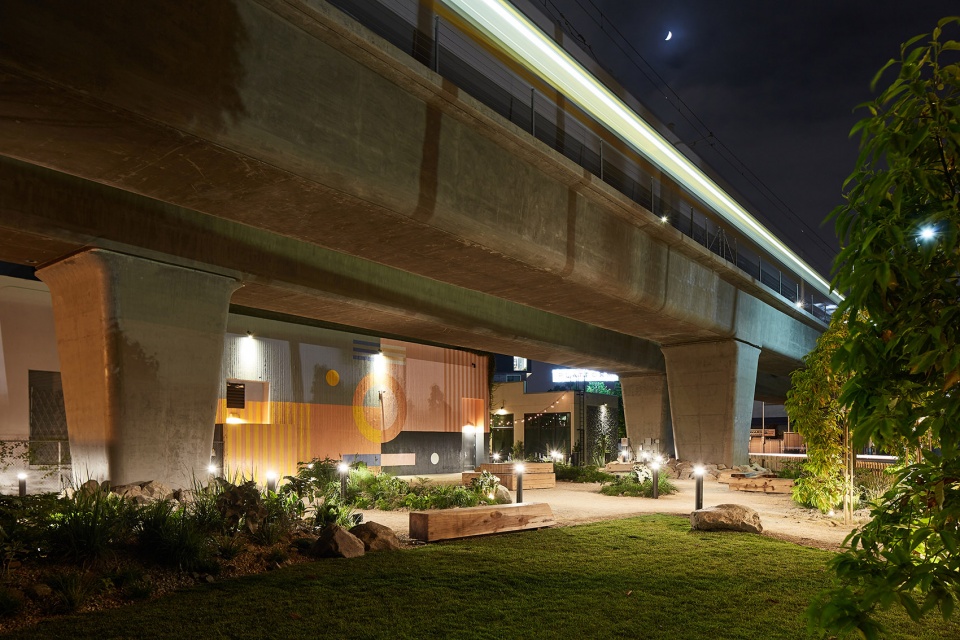 platform park by terremoto