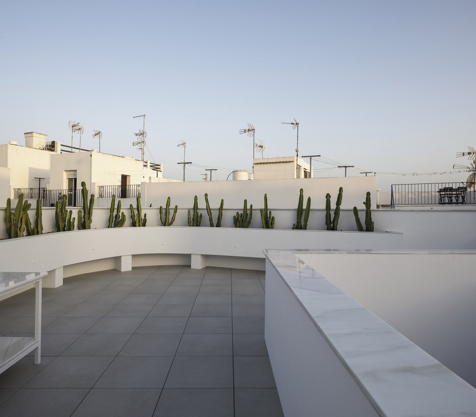 KAUH ARQUITECTURA y PAISAJISMO: House in Conil de la Frontera