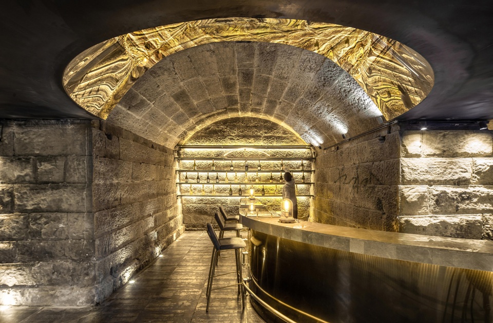 jixuting bar china by qing studio