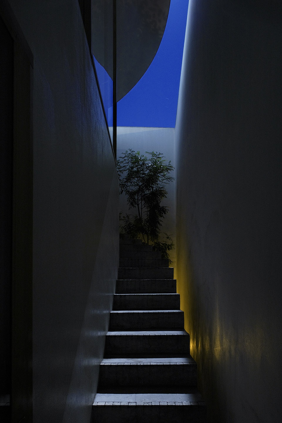 love house by takeshi hosaka architects