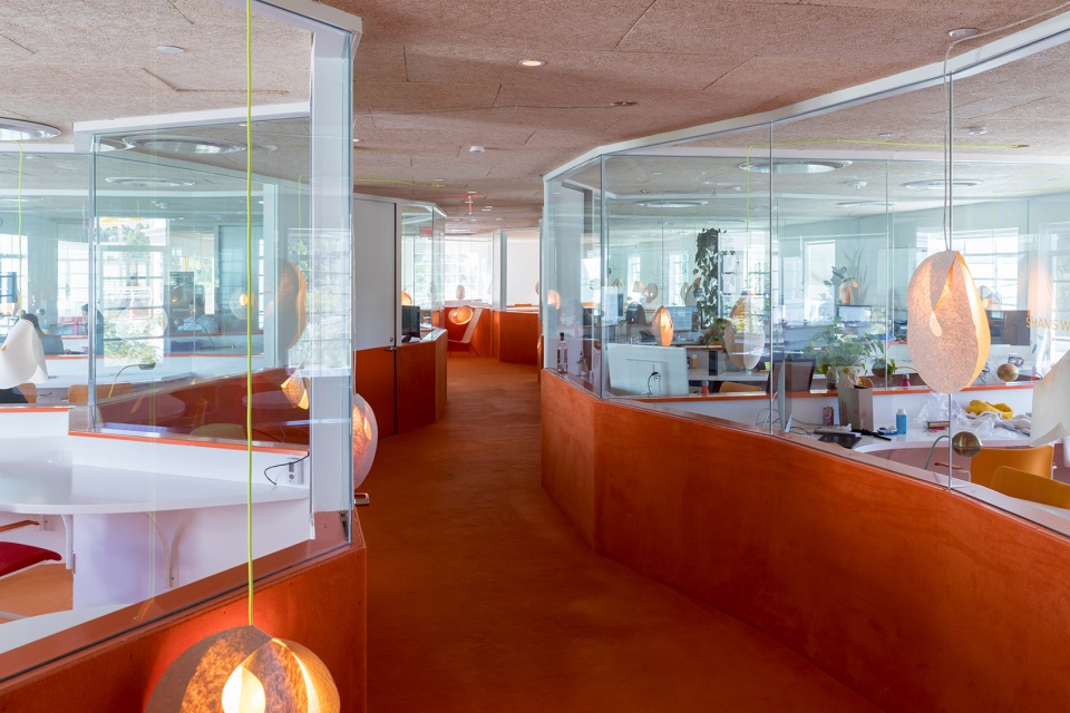 second home offices in hollywood by selgascano