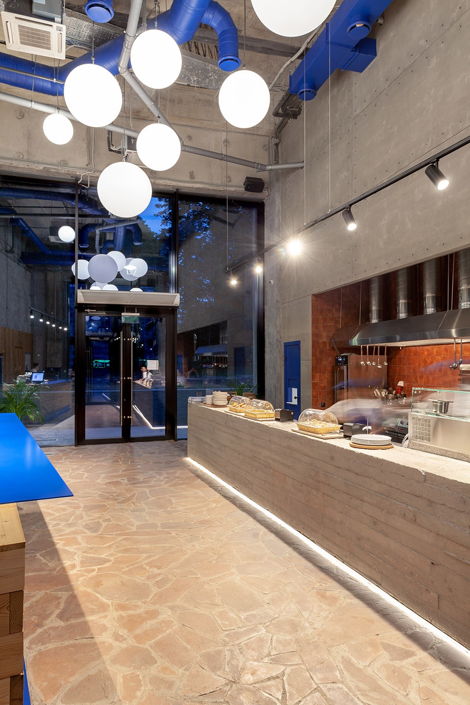 fanfood cafe by mast