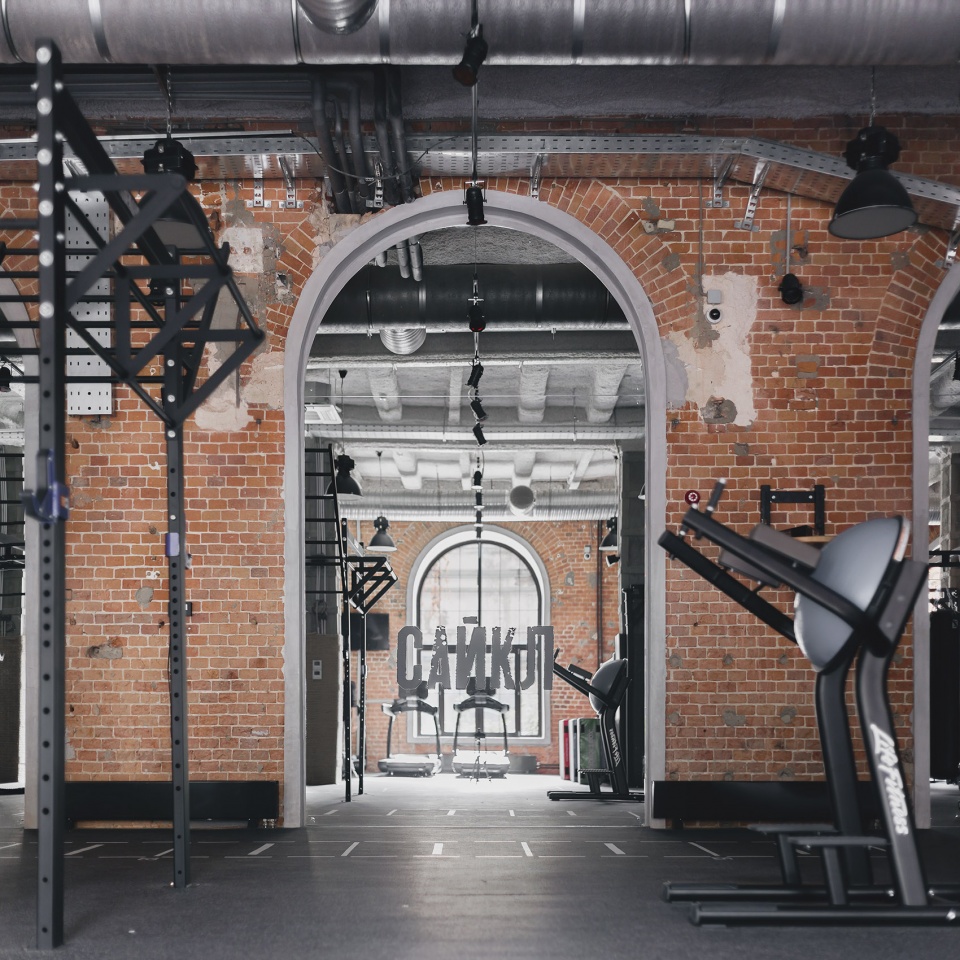gym sektsia by mast