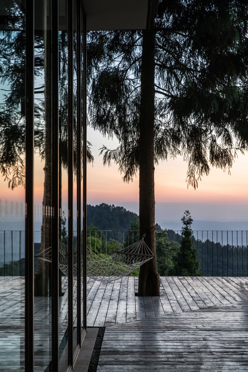 in between arts and humanities hotel by lew associates