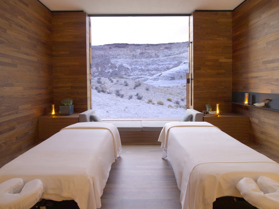 amangiri by wendell burnette architects luxury frontiers