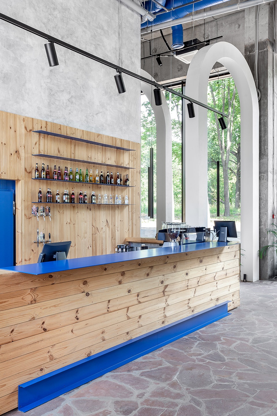 fanfood cafe by mast
