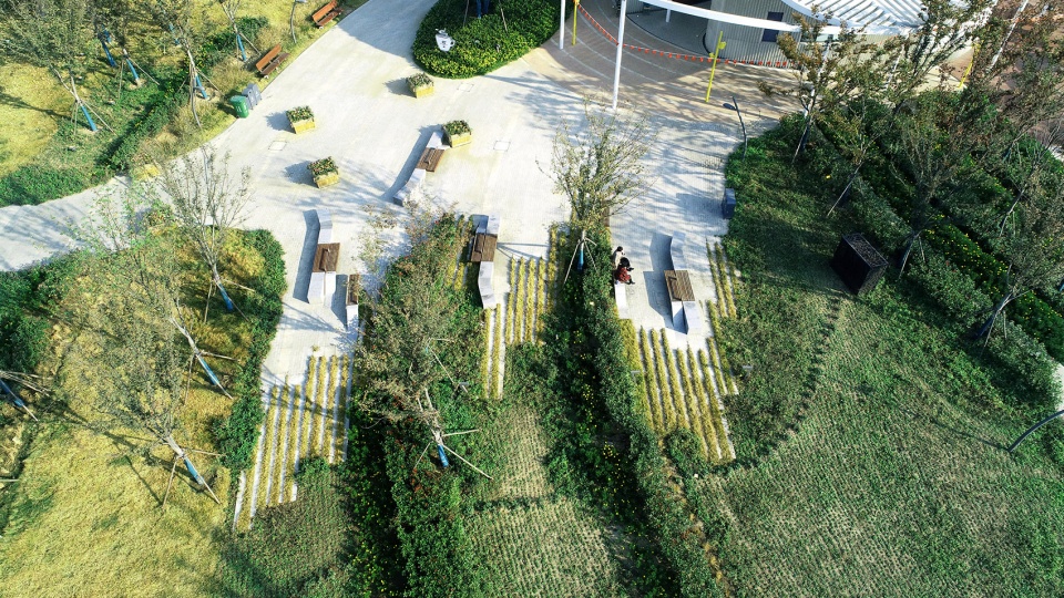 section 1 of the central business district of sanli river park in jiaozhou china by ldg