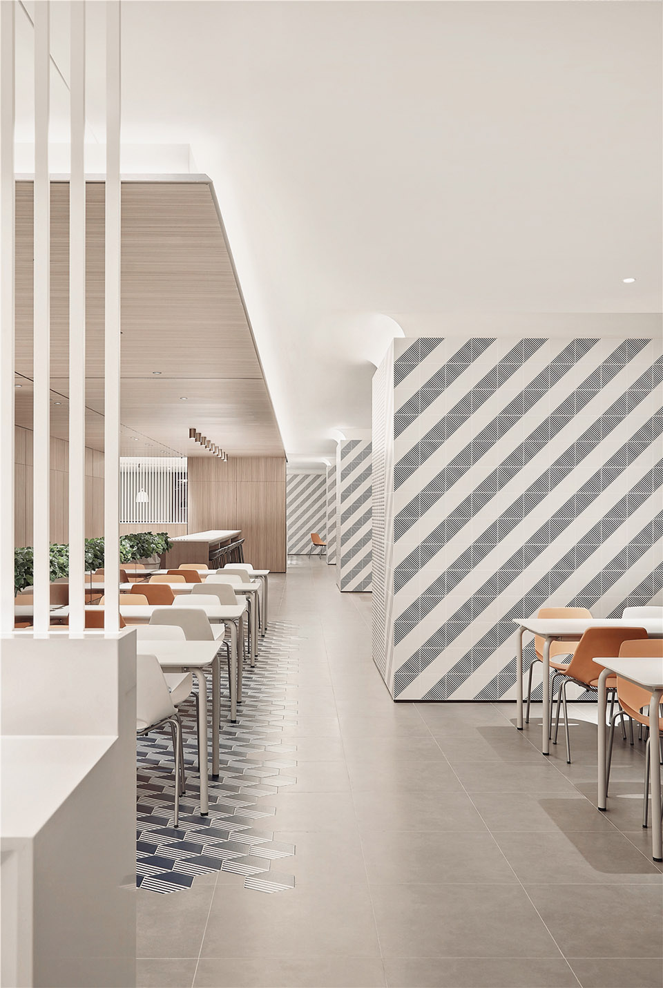 One Shenzhen Bay Staff Canteen, China by YuQiang & Partners Interior ...