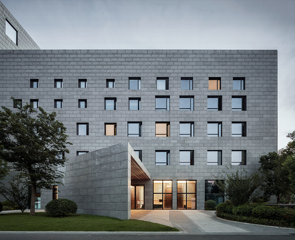 xinchang wojo hotel china by unit architect