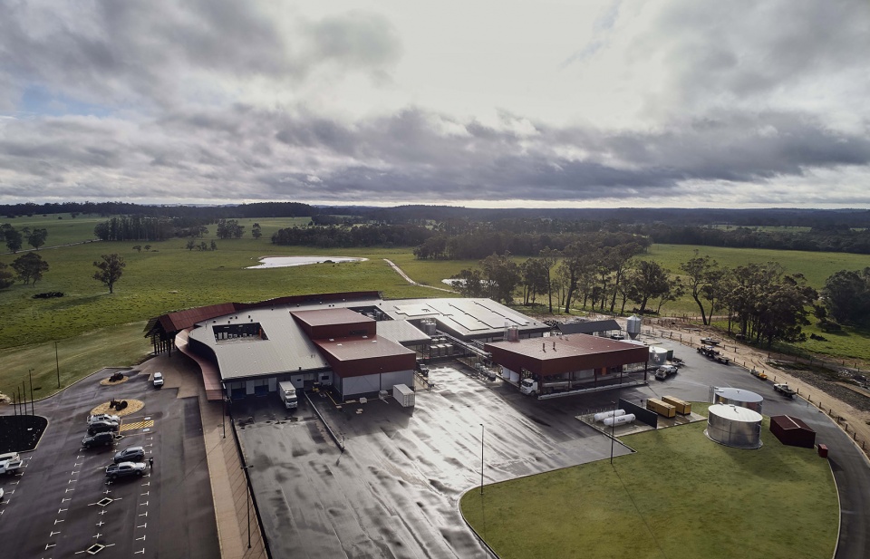 bannister downs dairy creamery by bosske architecture
