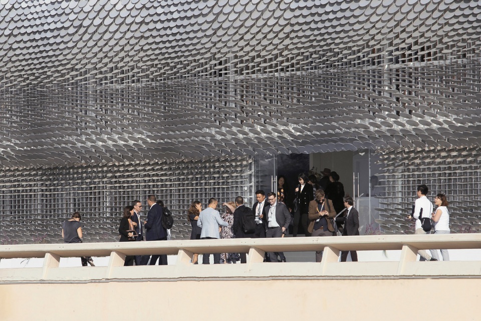 bbc studios pavilion by giles miller studio
