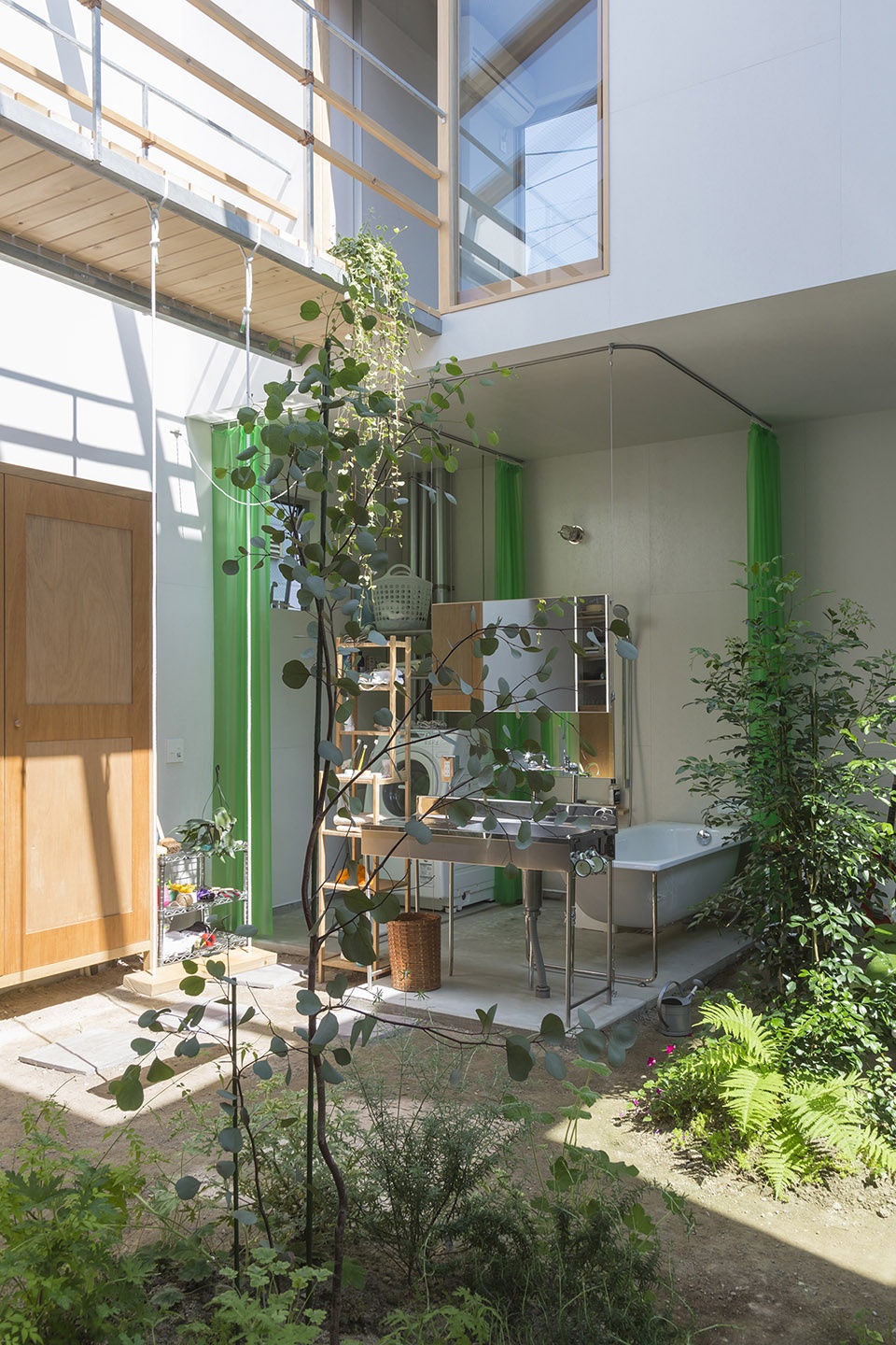 house in tsukimiyama by tato architects