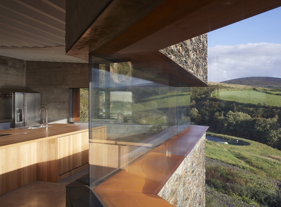 sartfell retreat by foster lomas