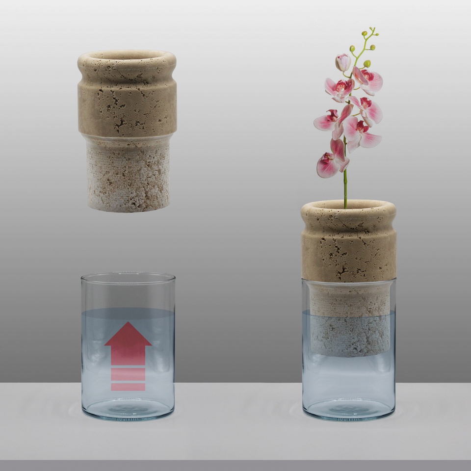 sponge vase by moreno ratti
