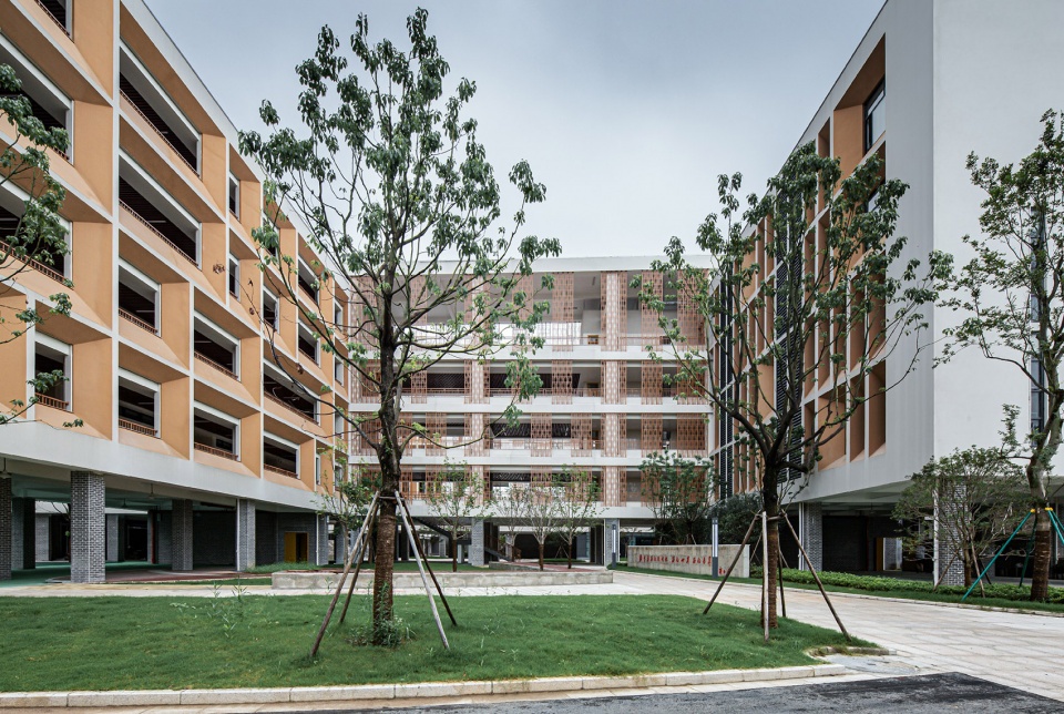 ningbo vanke panhuo experimental middle school china by urban architecture