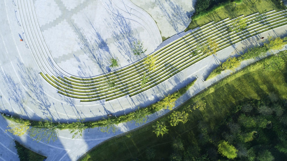 section 1 of the central business district of sanli river park in jiaozhou china by ldg
