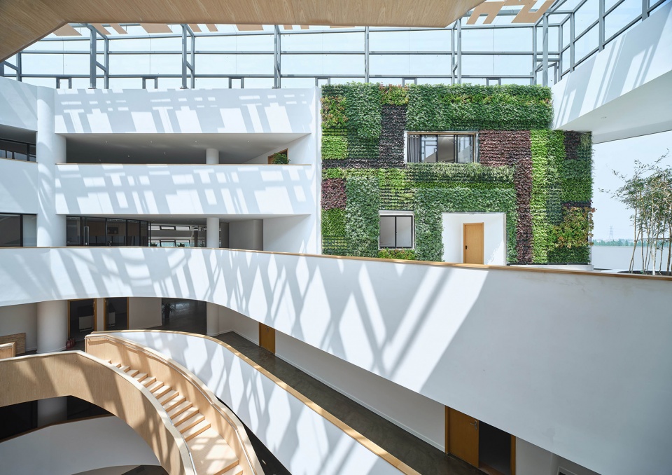 huateng headquarters china by leeko studio
