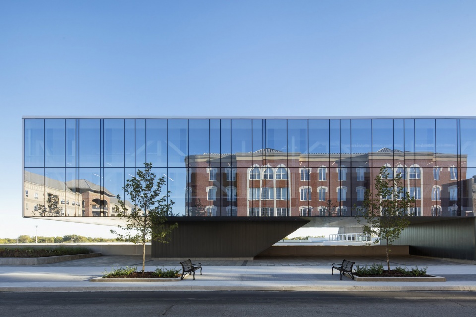laurier brantford ymca by cannondesign