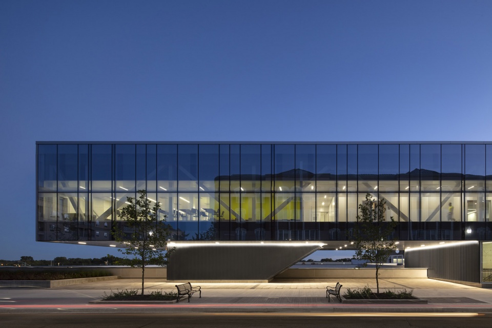 laurier brantford ymca by cannondesign
