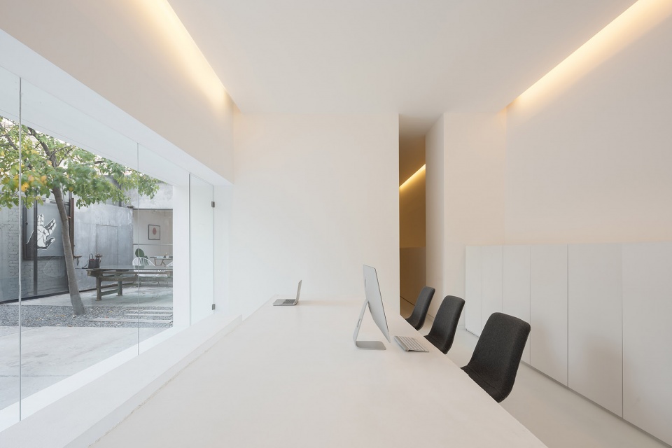 hw studio office by hw studio