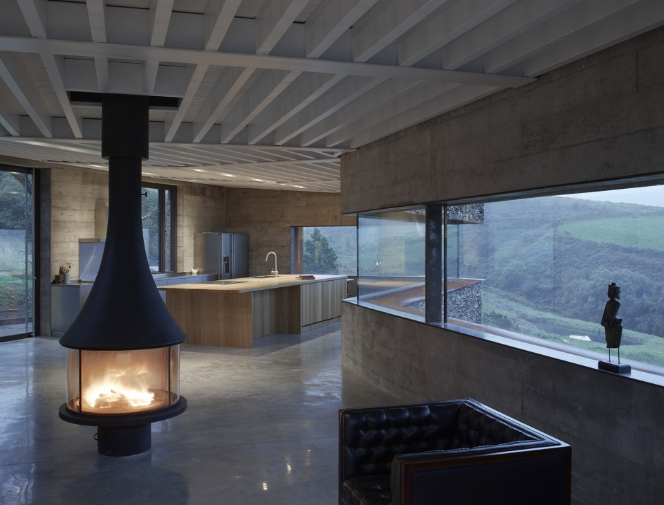 sartfell retreat by foster lomas